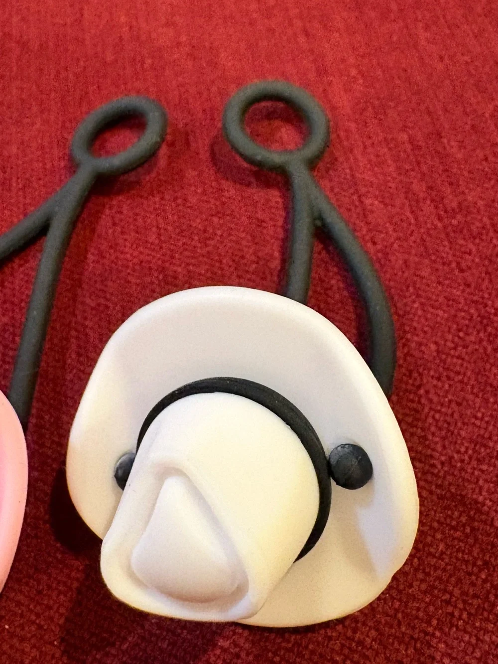 2 Pack Cowboy Hat Tumbler Handle Charm, Cute Silicone Strap Charm